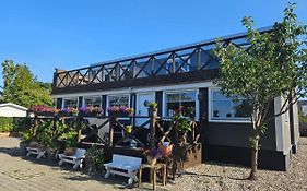 Kaptenshuset B&B och Hotell